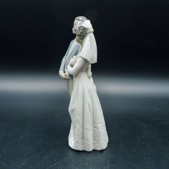 Lladro Black Legacy Collection Wedding Couple 5835 I Do Cake Topper No Box - Picture 2 of 11